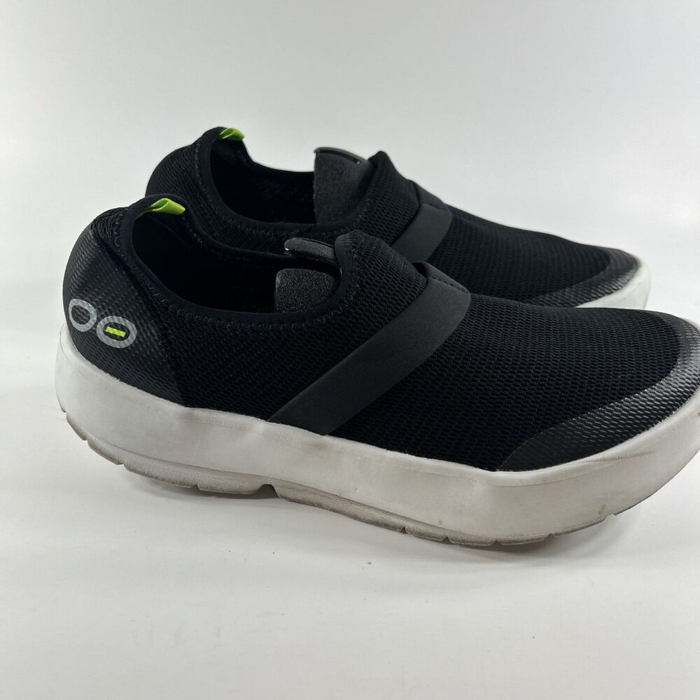 Oofos Oomg Low Women's Sneakers Size 10 Black Comfort Slip On Shoes Blacks